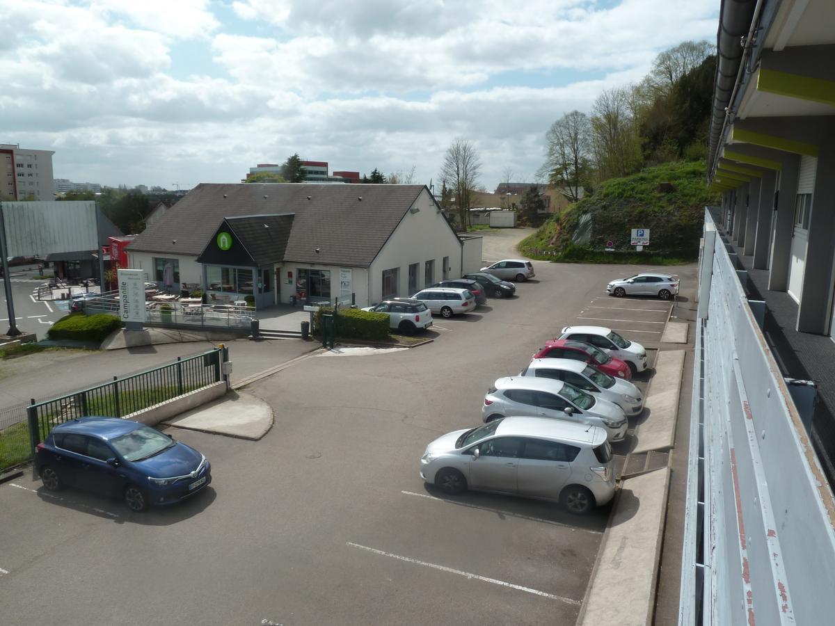 Campanile Le Mans Est Hotel Exterior foto